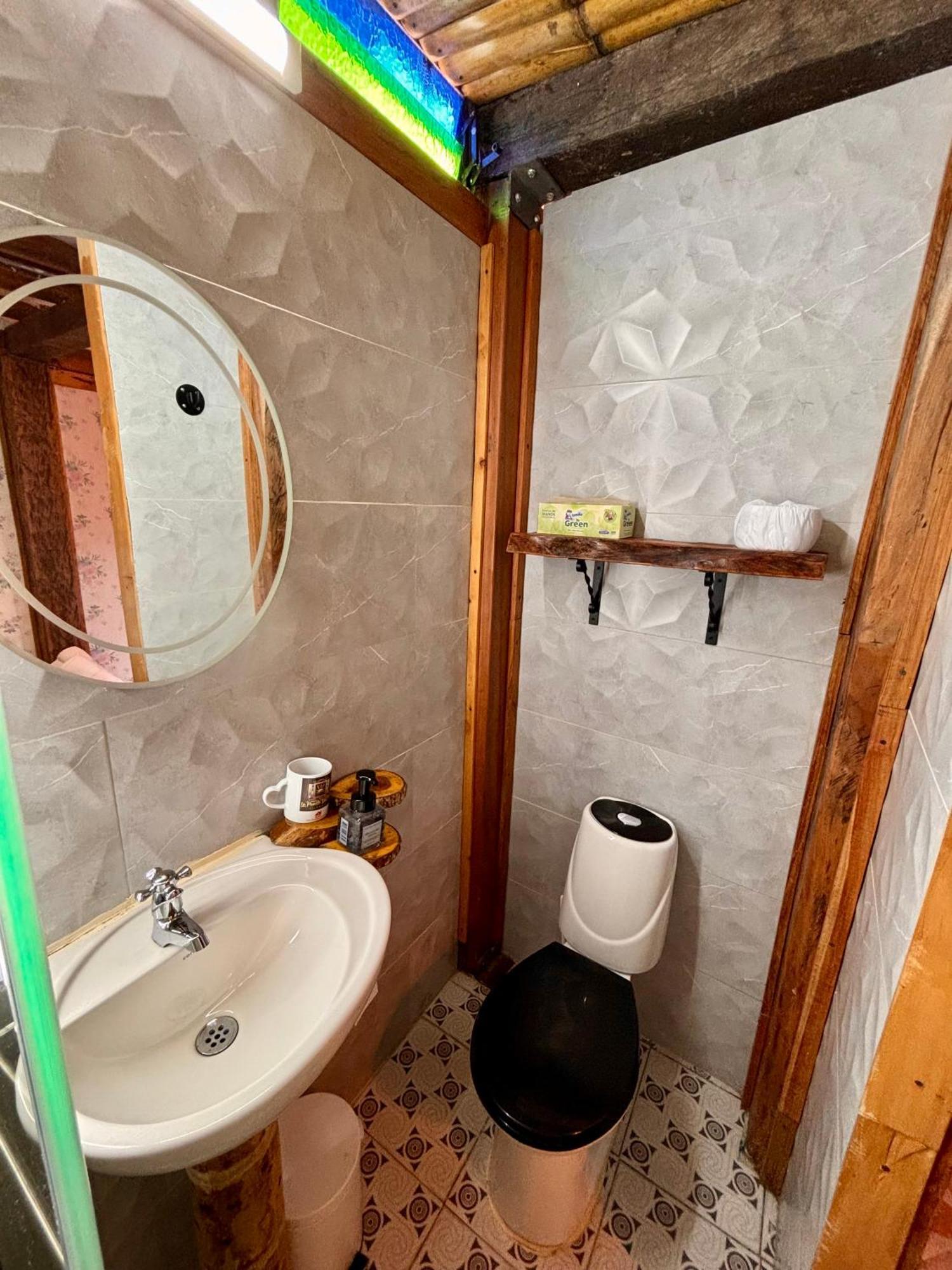 La Puesta Del Sol Hotel Filandia Phòng bức ảnh