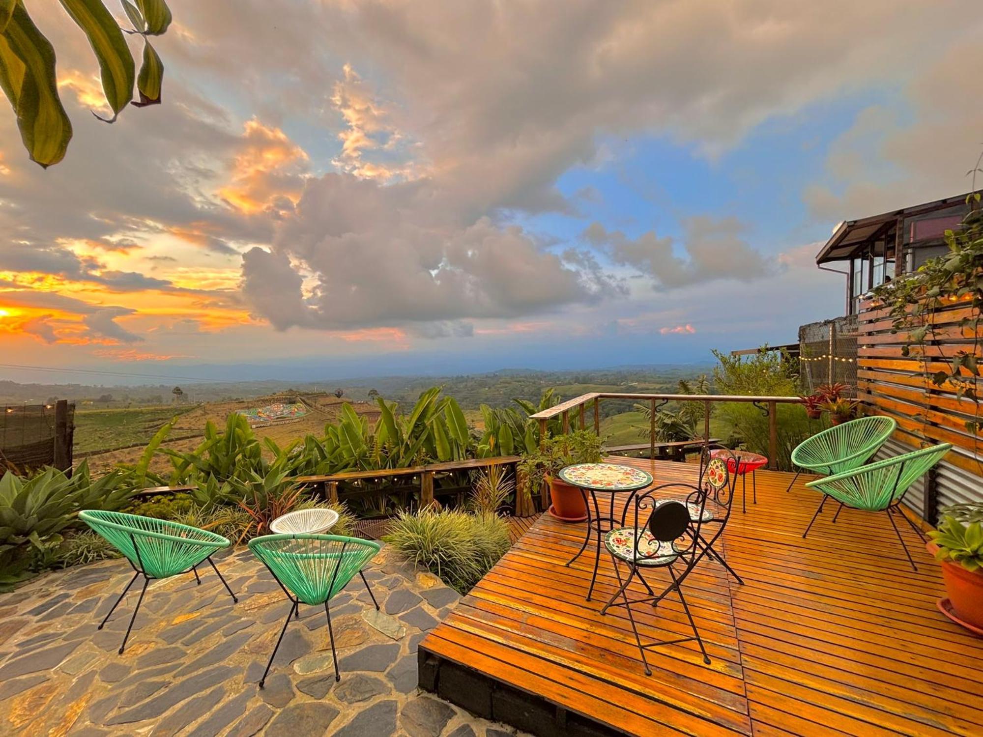 La Puesta Del Sol Hotel Filandia Ngoại thất bức ảnh