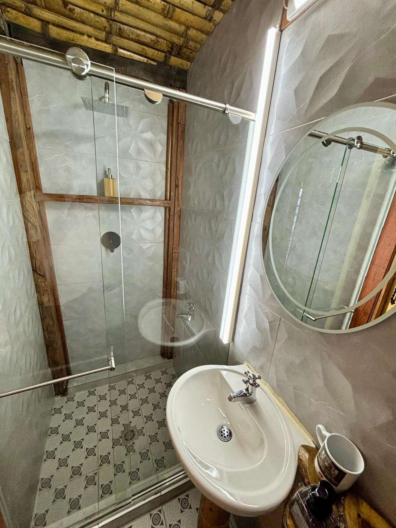 La Puesta Del Sol Hotel Filandia Phòng bức ảnh
